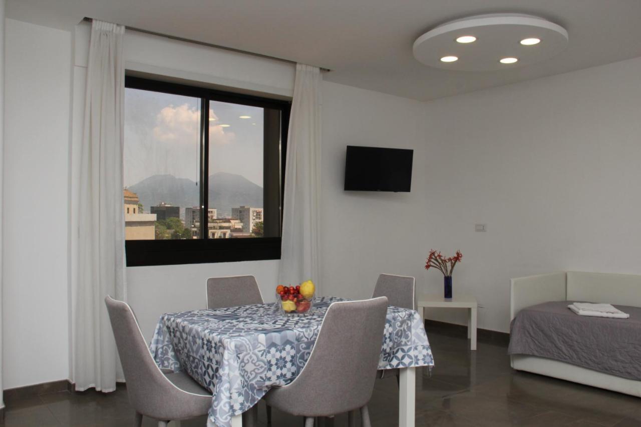 נאפולי Mondo Suites Apartments מראה חיצוני תמונה