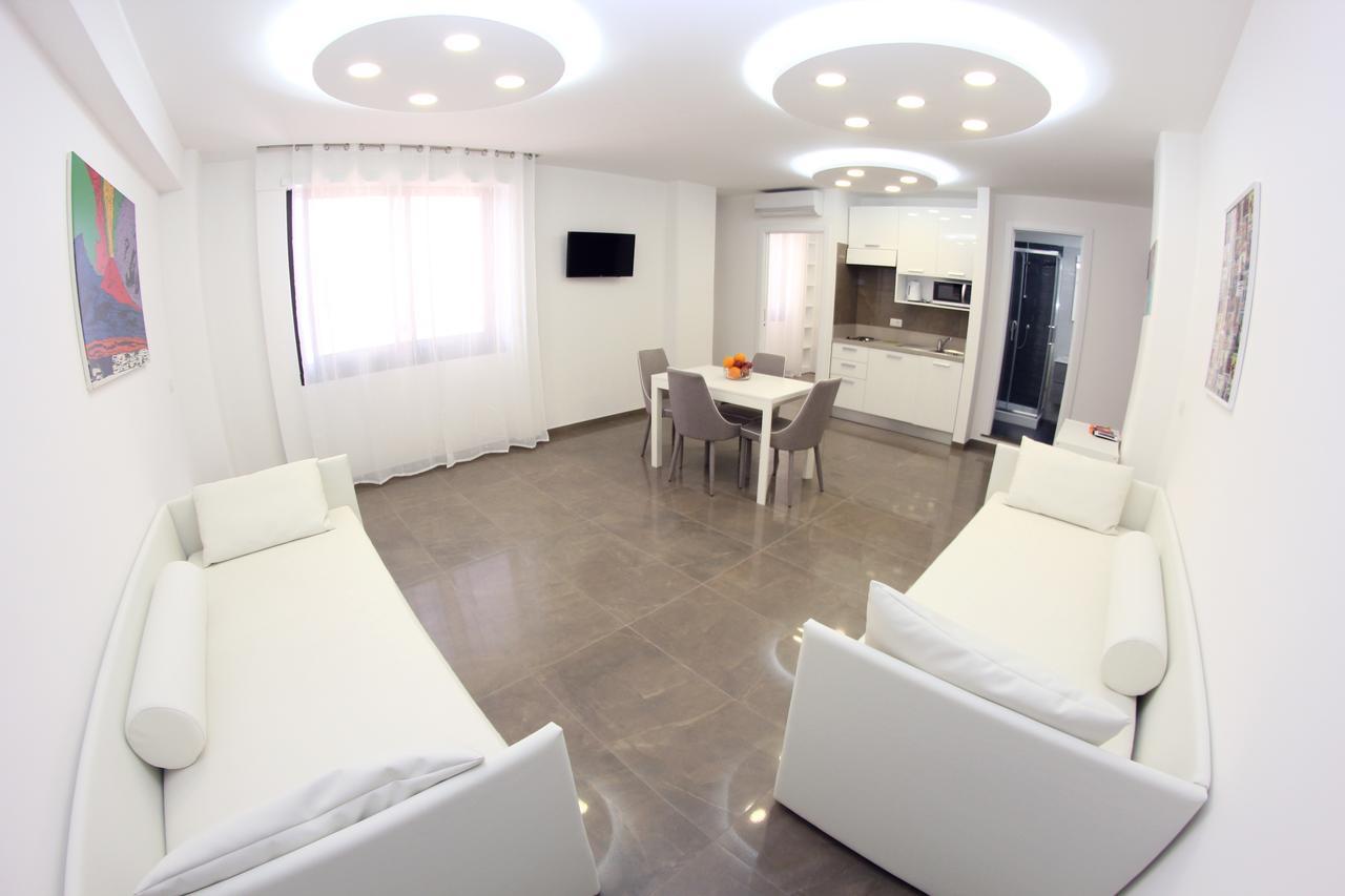 נאפולי Mondo Suites Apartments מראה חיצוני תמונה